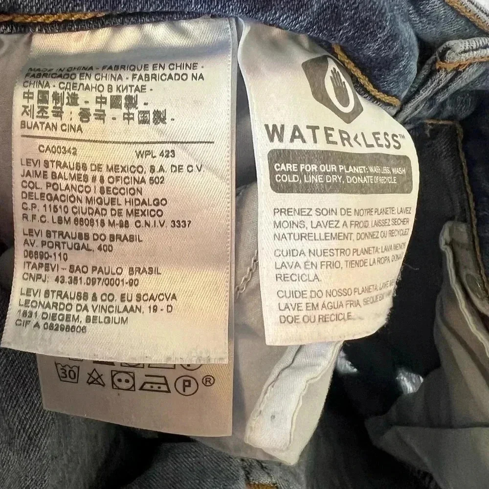 Levi’s 711 Skinny Jeans - Picture 3 of 5